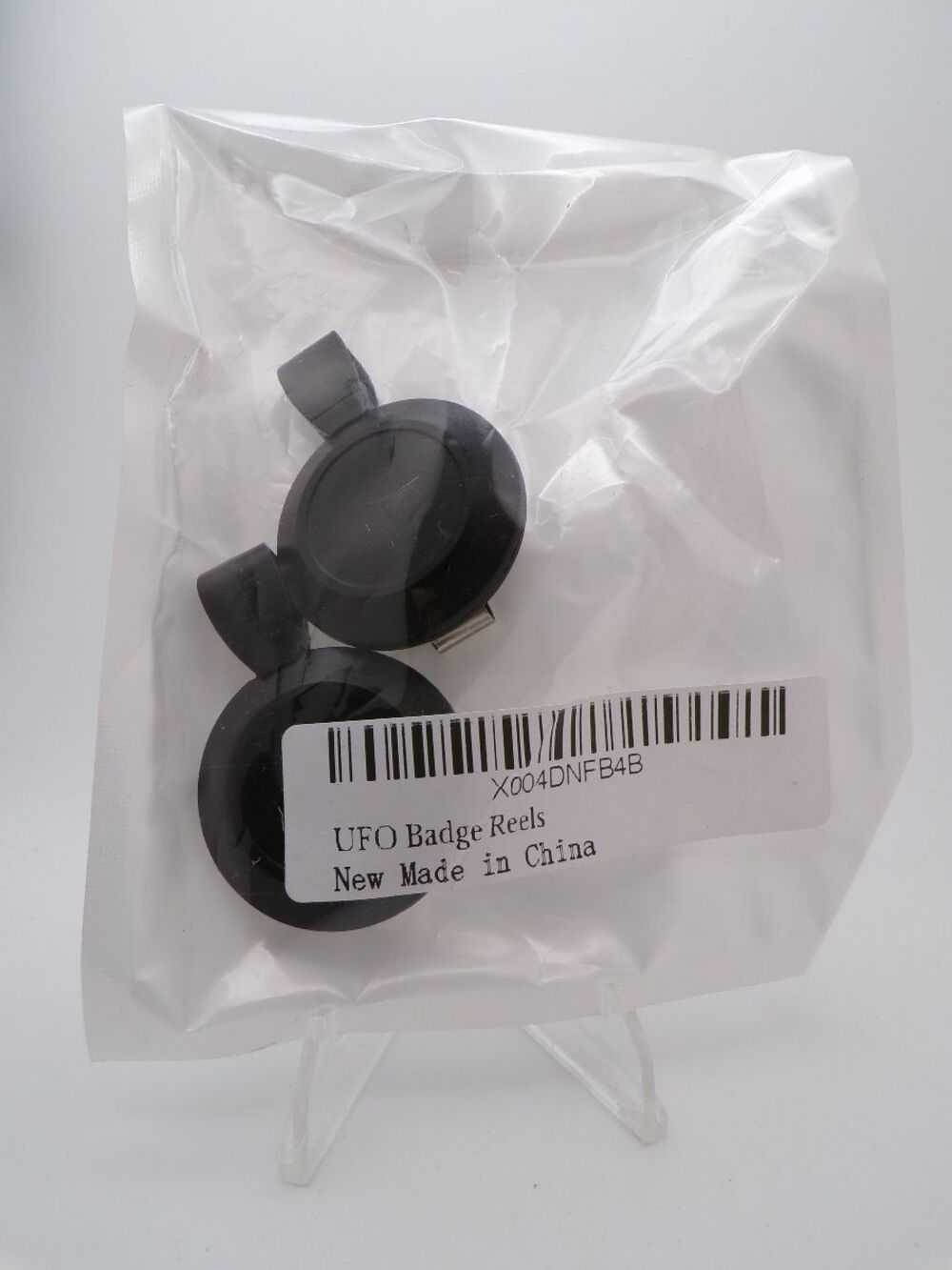 Benfei X004DNFB4B UFO Badge Reels 2 Pack Black Retractable ID Reels